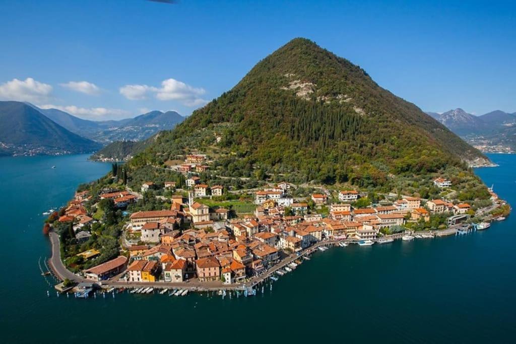 La Dolce Vita - Vista Lago E Piscina Parzanica Eksteriør bilde